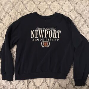 Navy Hollister graphic crewneck